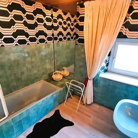 La Maison Des Hortensias * Bains